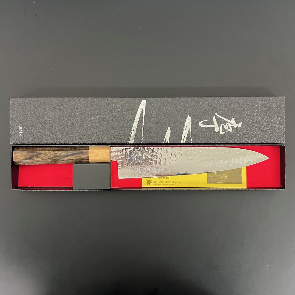 The gyuto in its signed presentation box, ready to ship from Seki, Japan
